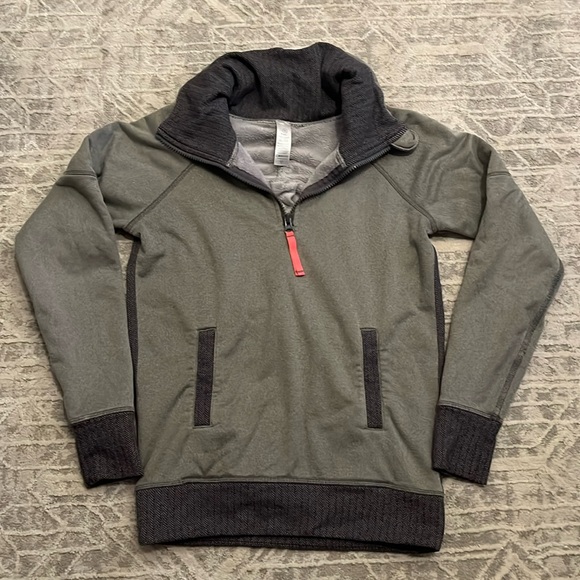 Ivivva Shiver Stoper 1/4 Zip Fleece Pullover - Picture 1 of 6